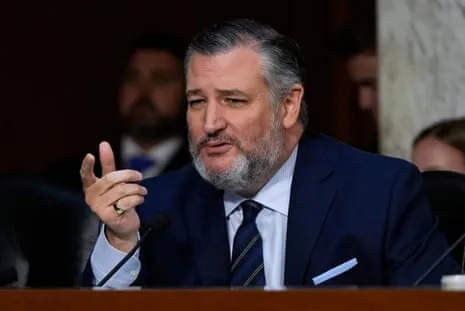 Senator Cruz Compares Brendan Carr's Threats to Mafioso Strategies